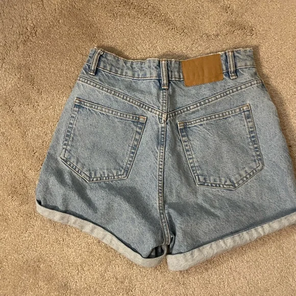 Zara High Rise Mom Shorts - Picture 3 of 3